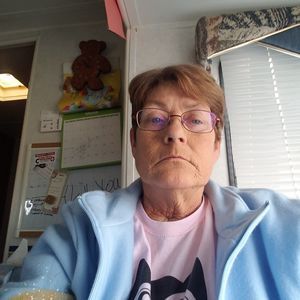 Meet your Posher, Faye